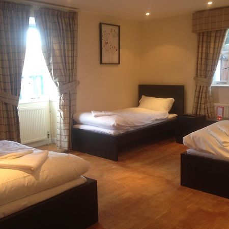The Greyhound Cottage Chigwell Eksteriør billede