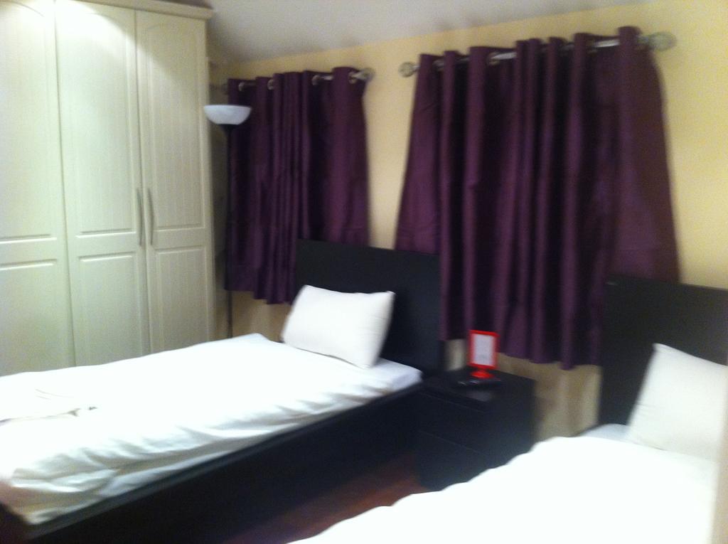 The Greyhound Cottage Chigwell Værelse billede