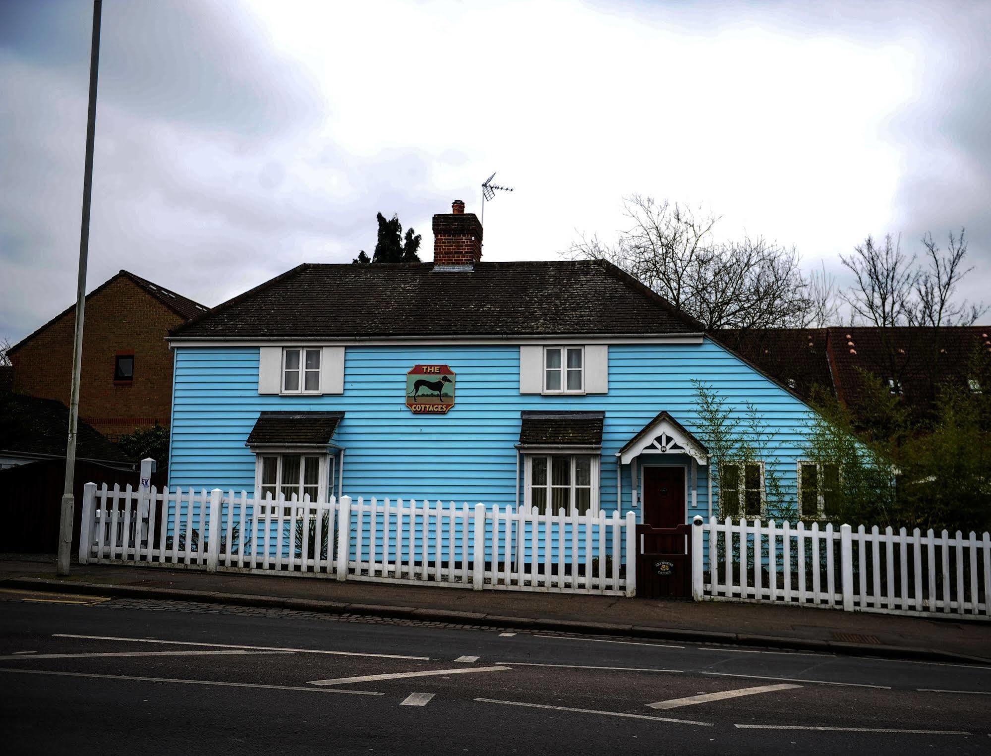 The Greyhound Cottage Chigwell Eksteriør billede